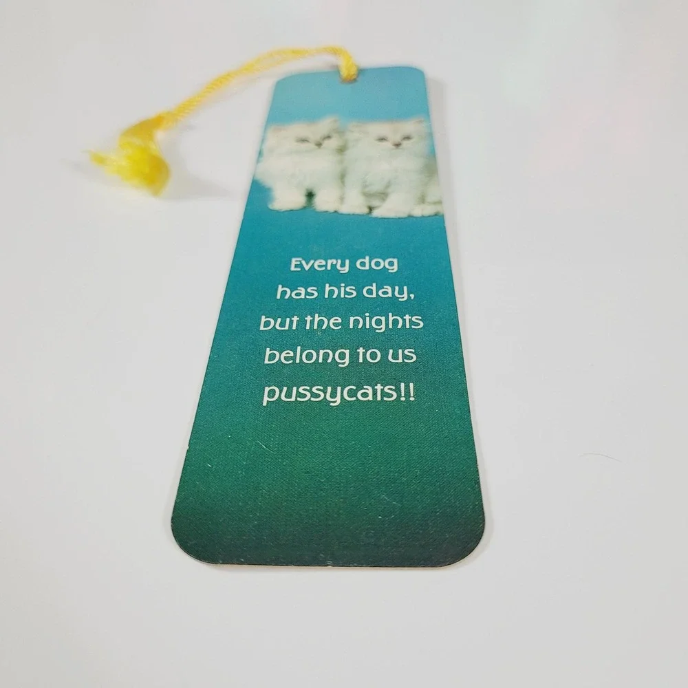 Vintage 80s Pussycats tassel Bookmark- White Kittens- Hallmark Cards- 60HBM 80-4